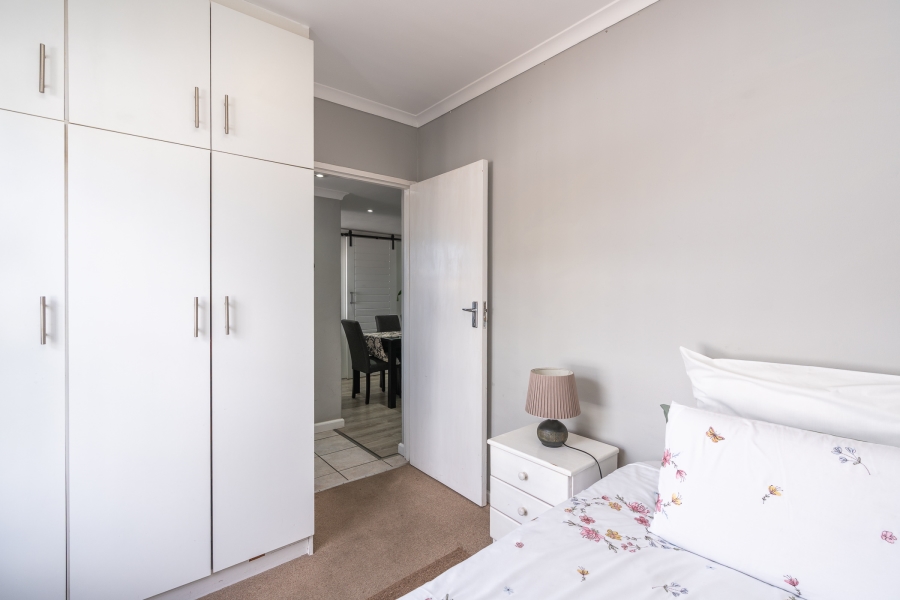 4 Bedroom Property for Sale in Thornton Western Cape